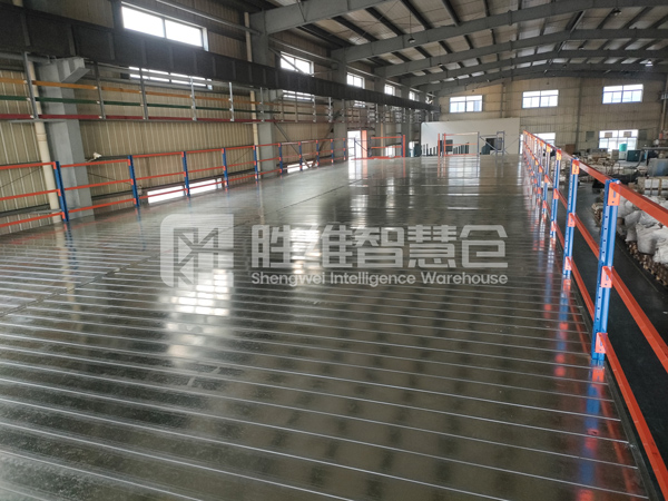 阁楼货架2600.jpg