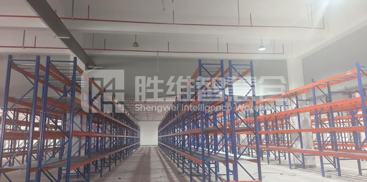塑料制品-重型货架714.jpg